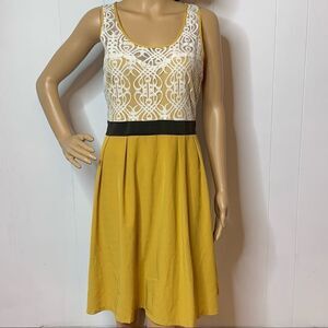 a'reve Sleeveless A-Line Lace Upper Dress Mustard Yellow Tie Waist Size Large